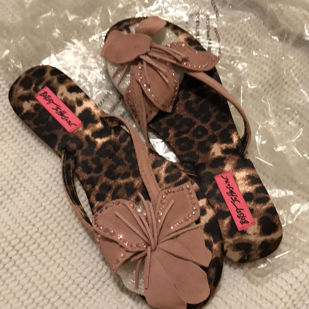 Betsy Johnson Flip Flop